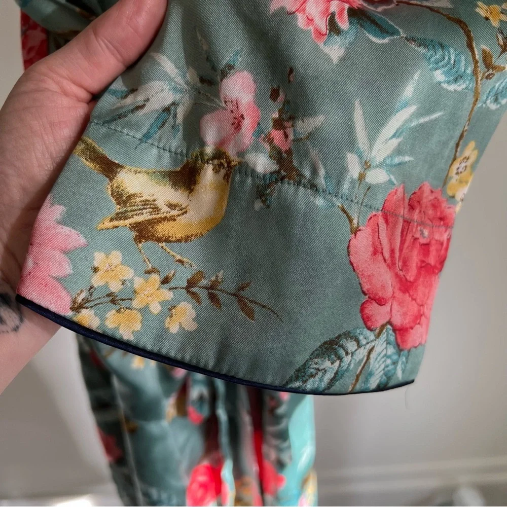 Floral Satin Robe - Picture 4 of 10